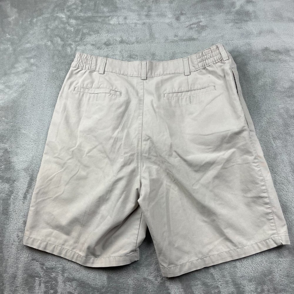 Bugle Boy Company Flat Front Shorts Men's Size 34 - Picture 9 of 9